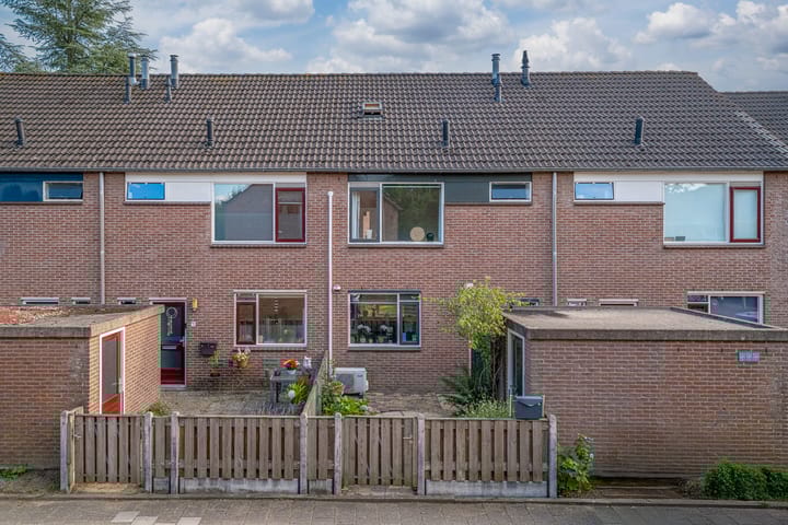 Mierlostraat 5 in Arnhem