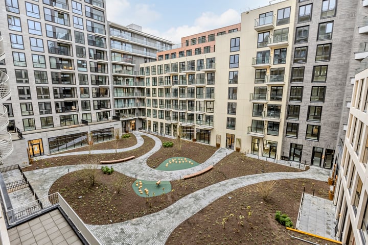 Mies van der Rohestraat 259 in Hoofddorp foto