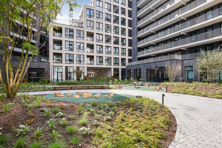 Mies van der Rohestraat 301 in Hoofddorp foto