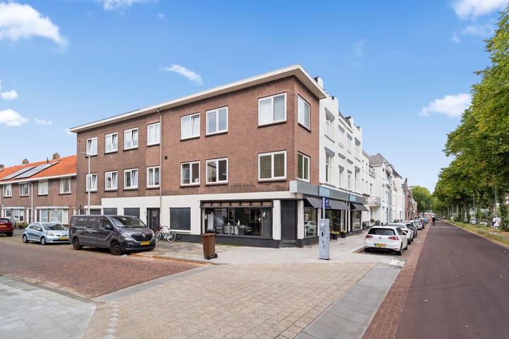 Mijdrechtstraat 1 in Utrecht foto
