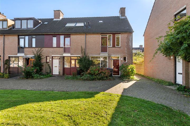 Mijndenhof 20 in Amsterdam foto