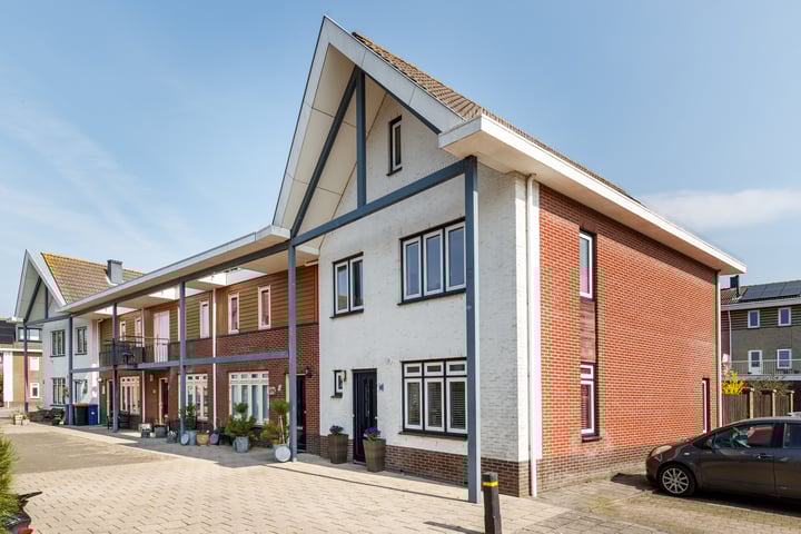 Mijnspoor 10 in Houten foto