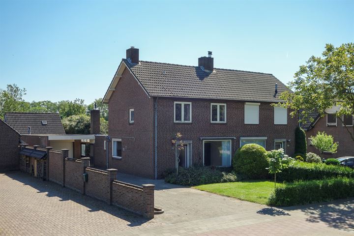 Milhezerweg 64 in Deurne foto