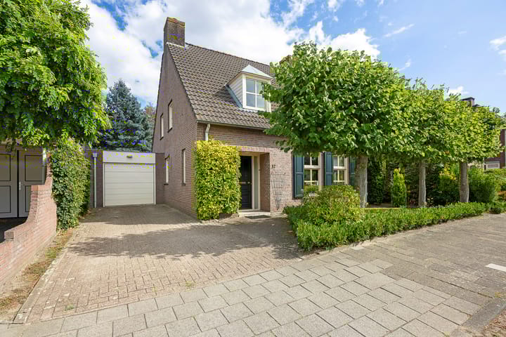 Min. Aalbersestraat 12 in Valkenswaard