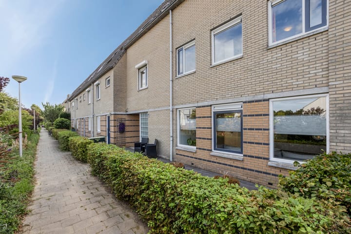 Foto van woning Mina Krusemanlaan 12, Deventer
