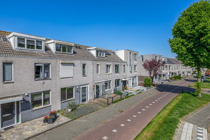 Foto van woning Mina Krusemanstraat 6, Spijkenisse