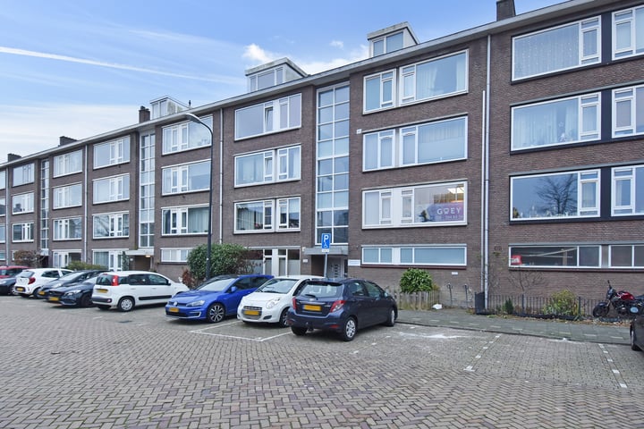 Minister Aalberselaan 98 in Rijswijk foto