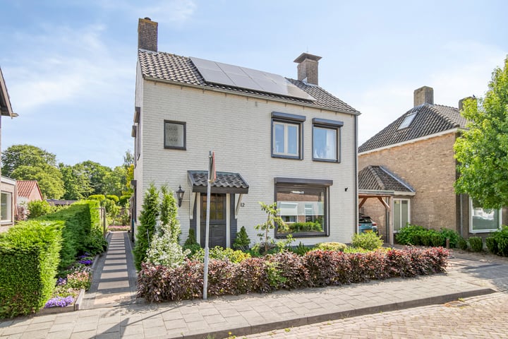 Minister Verschuurstraat 12 in Rijsbergen foto