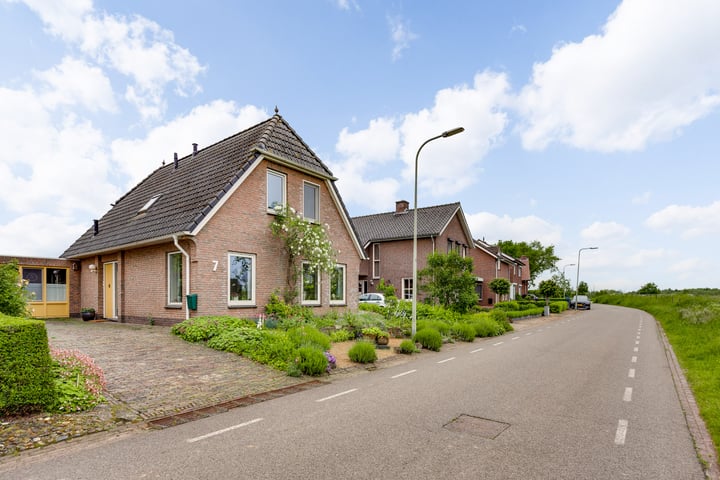 Moeder Magdalenastraat 7 in Ohé en Laak foto