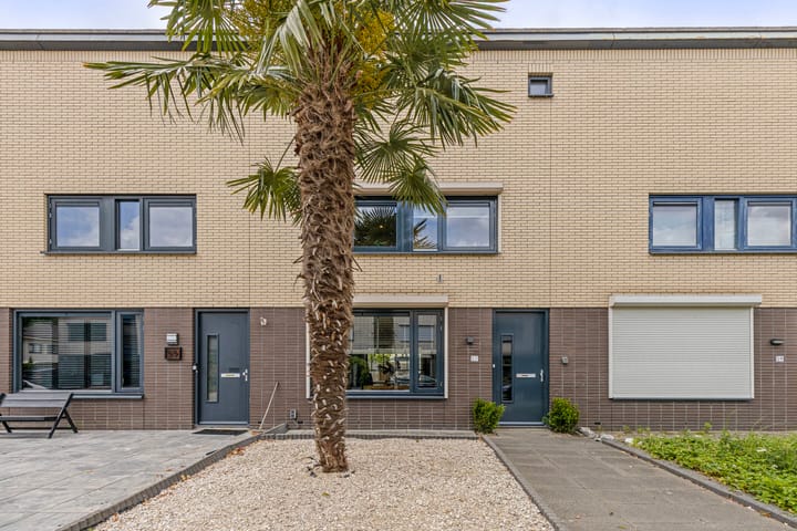 Moerasberg 57 in Roosendaal foto