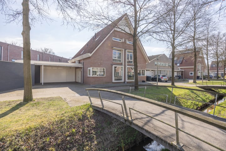Moerasspirealaan 50 in Enschede foto