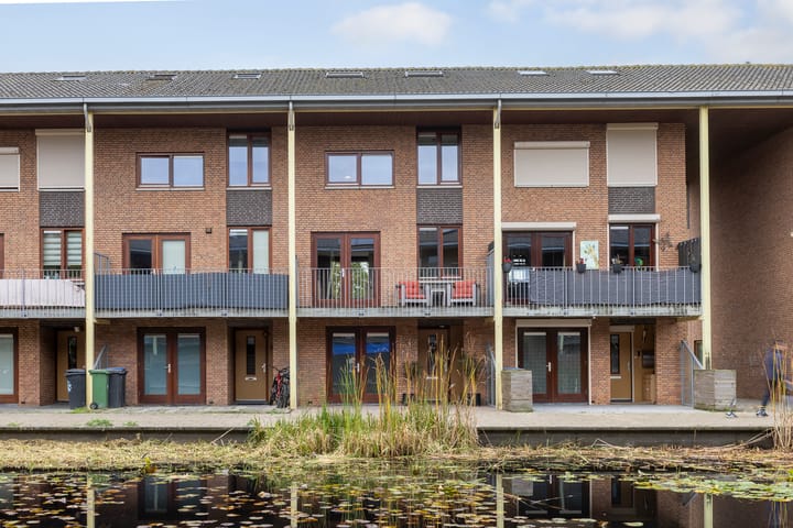 Moerbei 36 in Bergen op Zoom foto