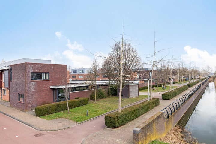 Moerbeigaarde 21 in Hendrik-Ido-Ambacht foto