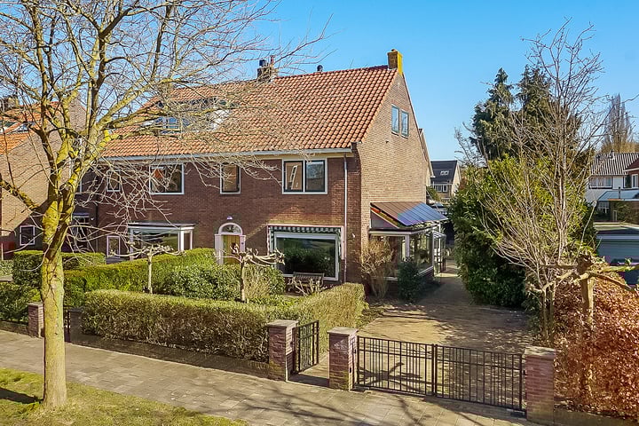 Moerbeilaan 49 in Hilversum foto