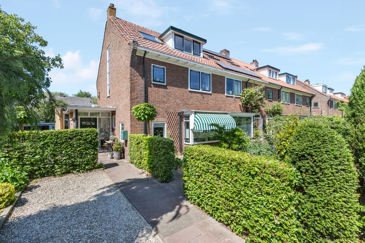 Moerbeilaan 84 in Hilversum foto