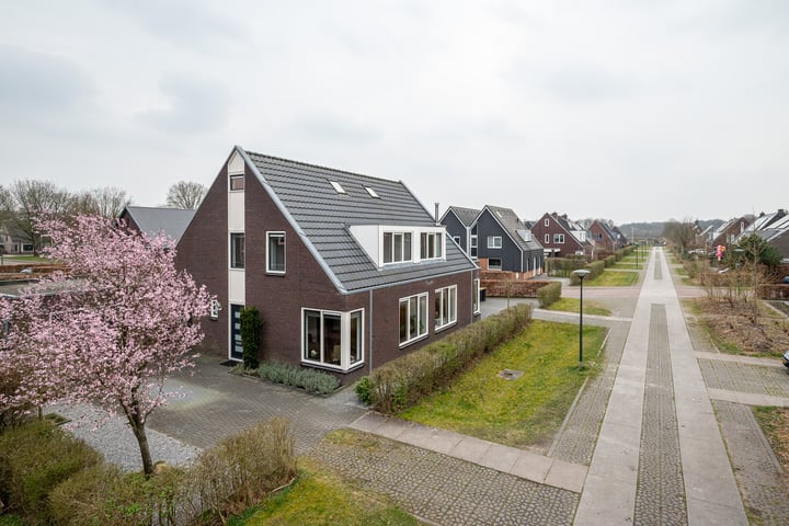 Moerdobbe 16 in Zuidlaren foto