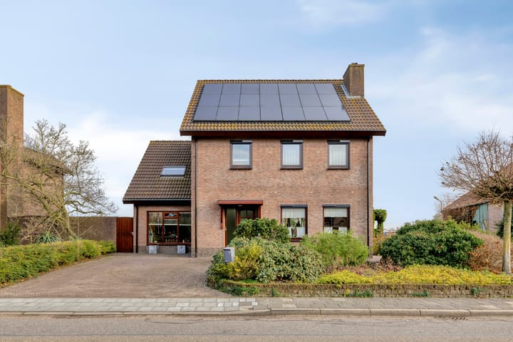 Moerstraatseweg 76 in Moerstraten