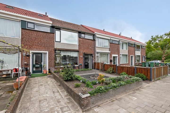 Moeskroenstraat 79 in Breda