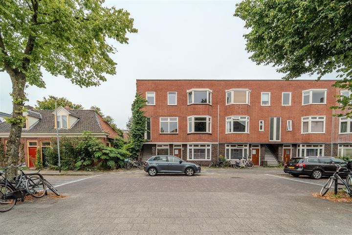 Moesstraat 65b in Groningen foto