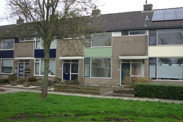 Moezelstraat 133 in Assen foto