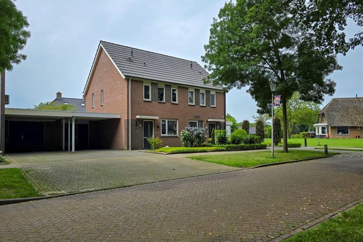 Molemansstraat 11 in Deurningen foto