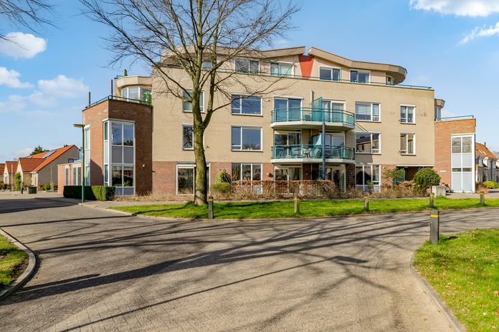 Molenaarserf 80 in Houten foto