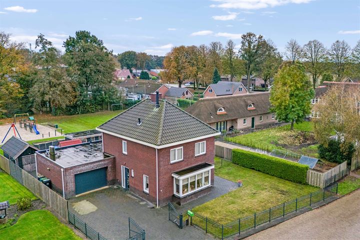Molenaarslaan 4 in Nieuw-Schoonebeek foto