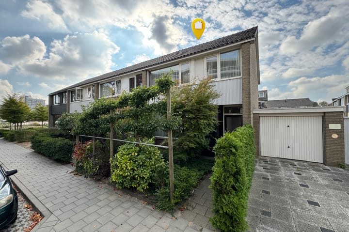 Molenbeekstraat 2 in Roosendaal