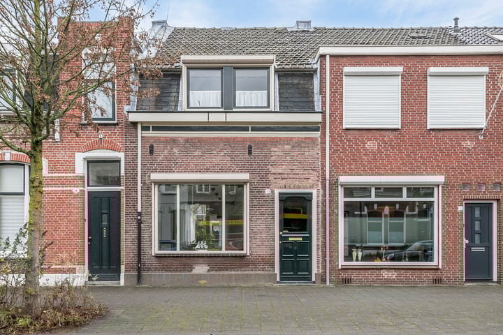 Molenbochtstraat 73 in Tilburg foto