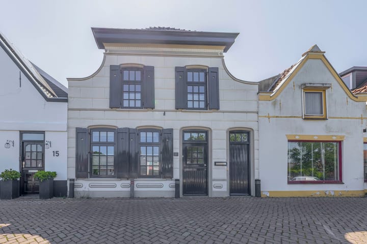 Molendijk 17 in Ooltgensplaat