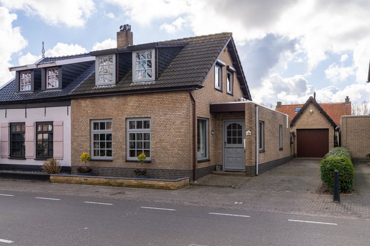 Molendijk 32 in 's Gravenmoer foto