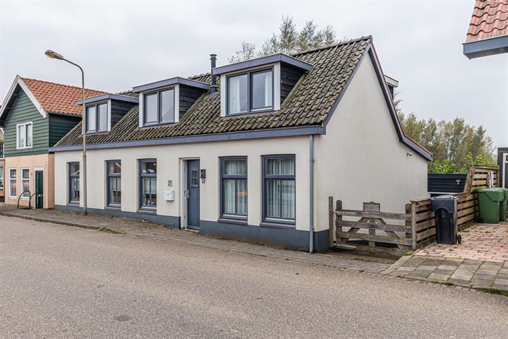 Molendijk 46 in Klaaswaal foto