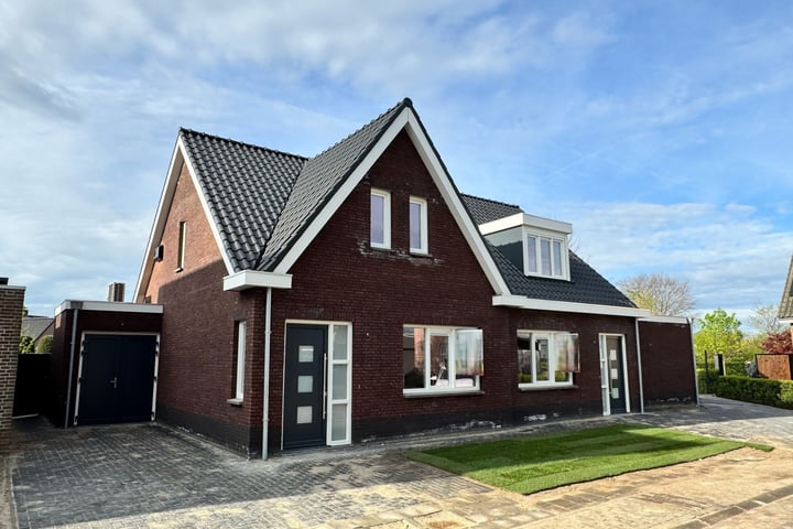Molendreef 27 in Wernhout foto