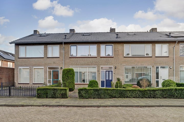 Molendries 11 in Alphen foto