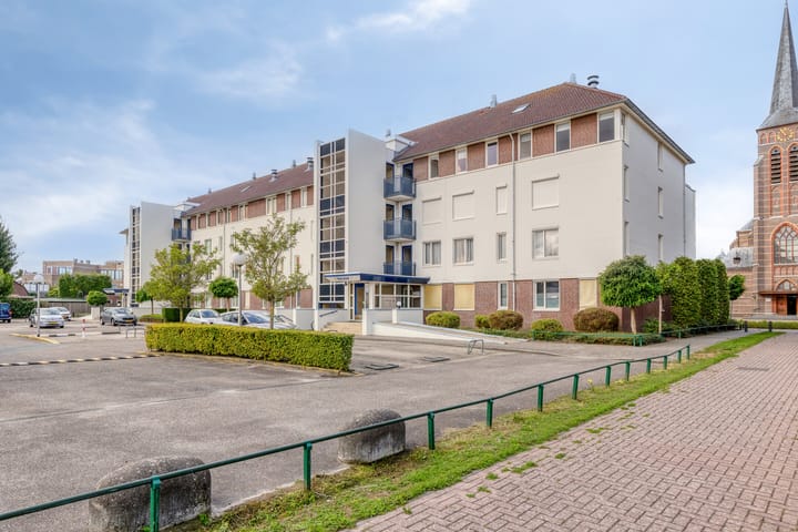 Molengragte 64 in Waalre