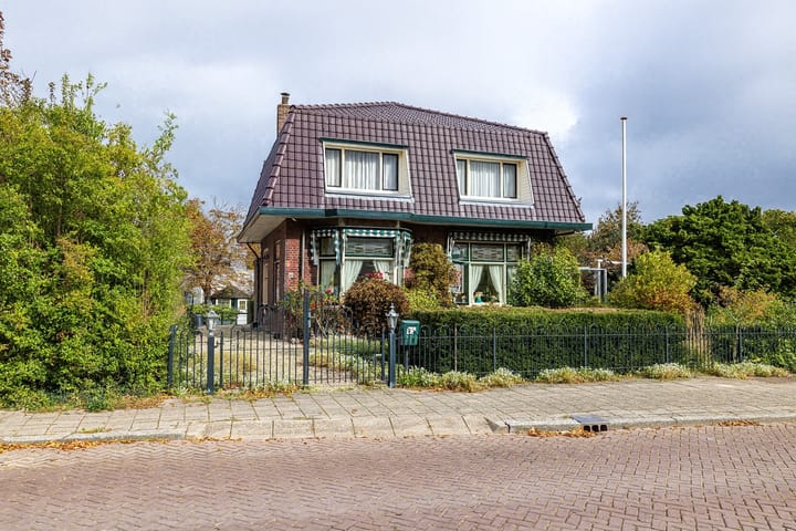 Molenlaan 45 in Hillegom foto