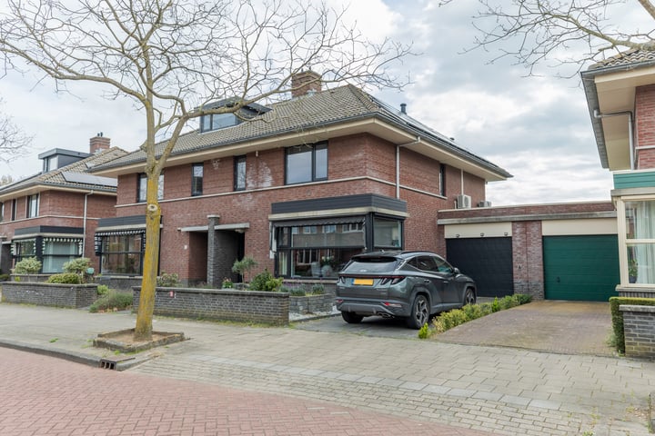Molenleede 49 in Barendrecht foto