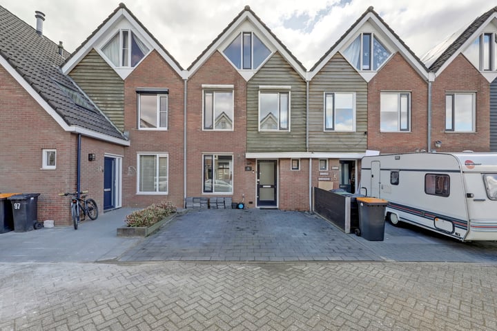Molenring 95 in Waddinxveen foto