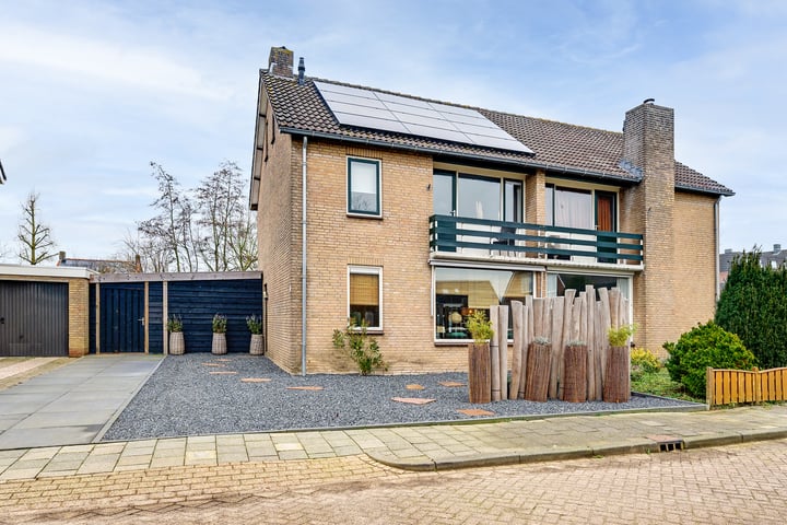 Molenstraat 13 in Almkerk foto