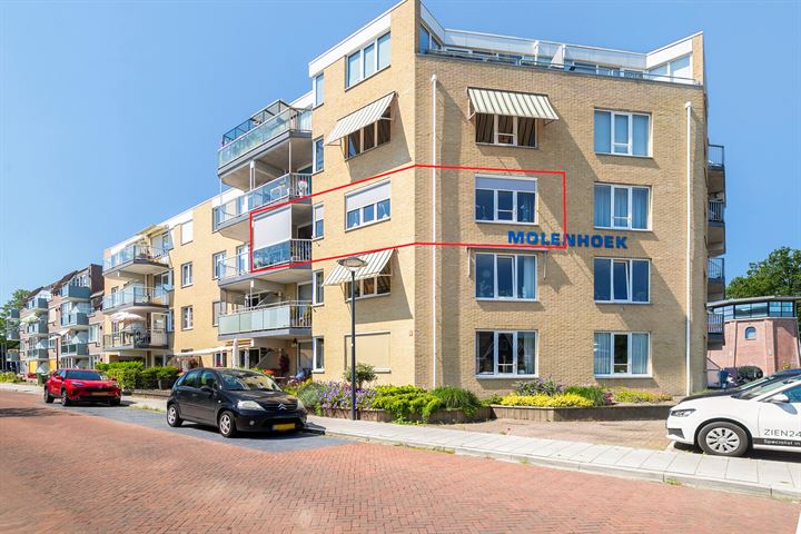 Molenstraat 43 in Emmen foto