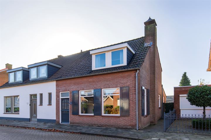 Molenstraat 6 in Ossendrecht foto