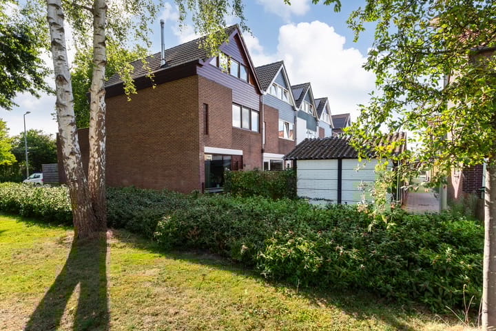 Molenweg 149 in Rozenburg foto