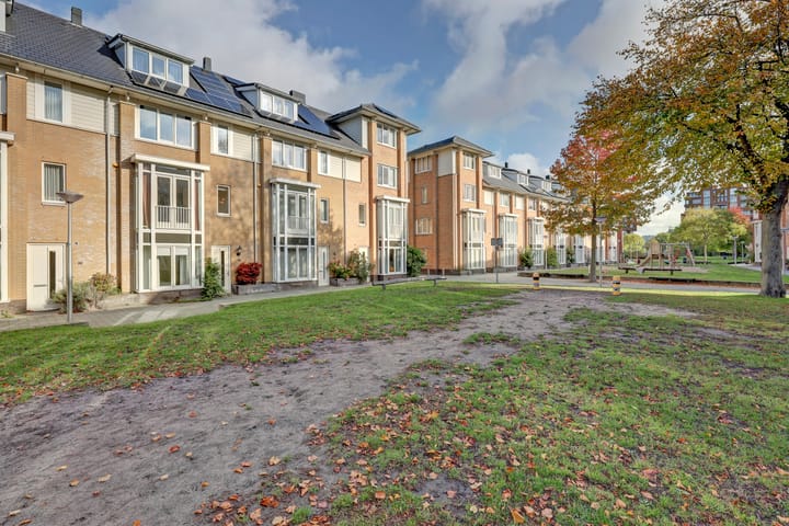 Molenweide 62 in Delft foto