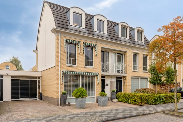 Molièrelaan 10 in Eindhoven foto