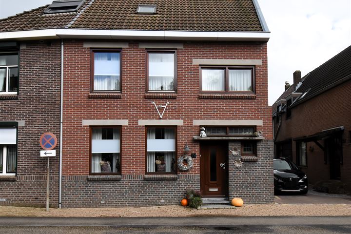 Molsberg 74 in Simpelveld foto
