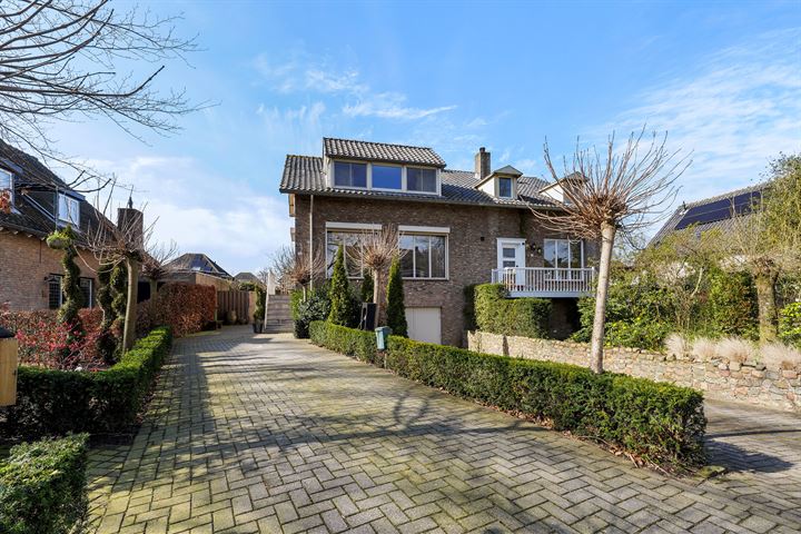 Mommersteeg 31 in Haarsteeg foto