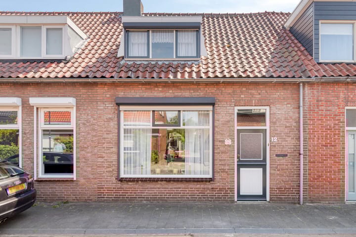 Mondafseweg 12 in Bergen op Zoom foto