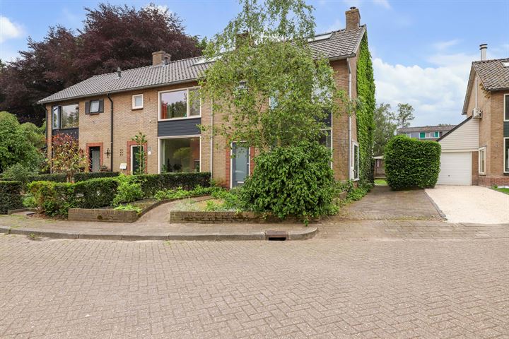Mondriaanstraat 5 in Apeldoorn foto