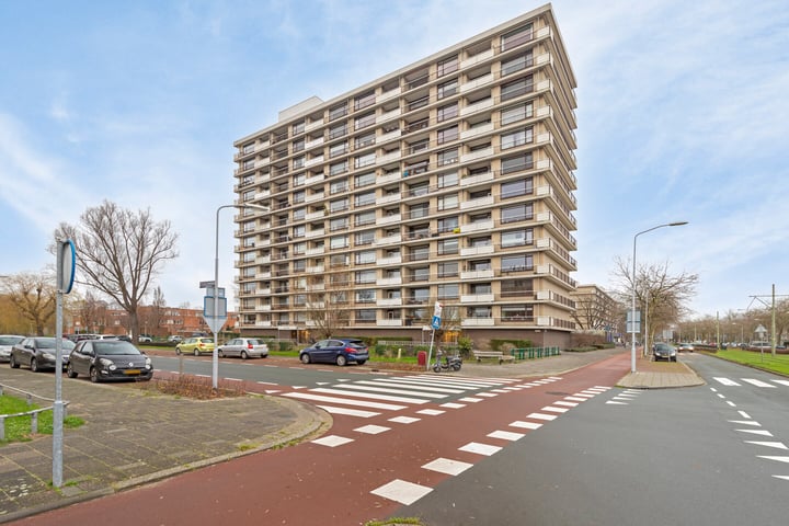 Monseigneur van Steelaan 189 in Voorburg foto