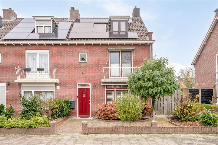Monseigneur Zwijsenstraat 35A in Venlo foto